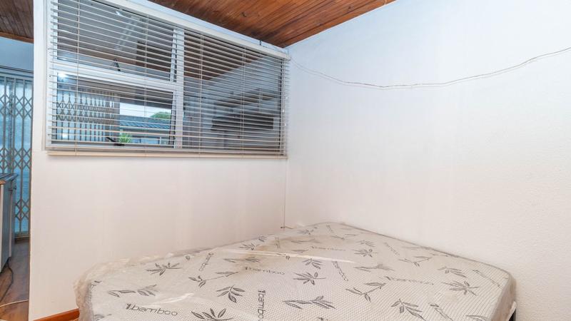 5 Bedroom Property for Sale in De Kuilen Western Cape